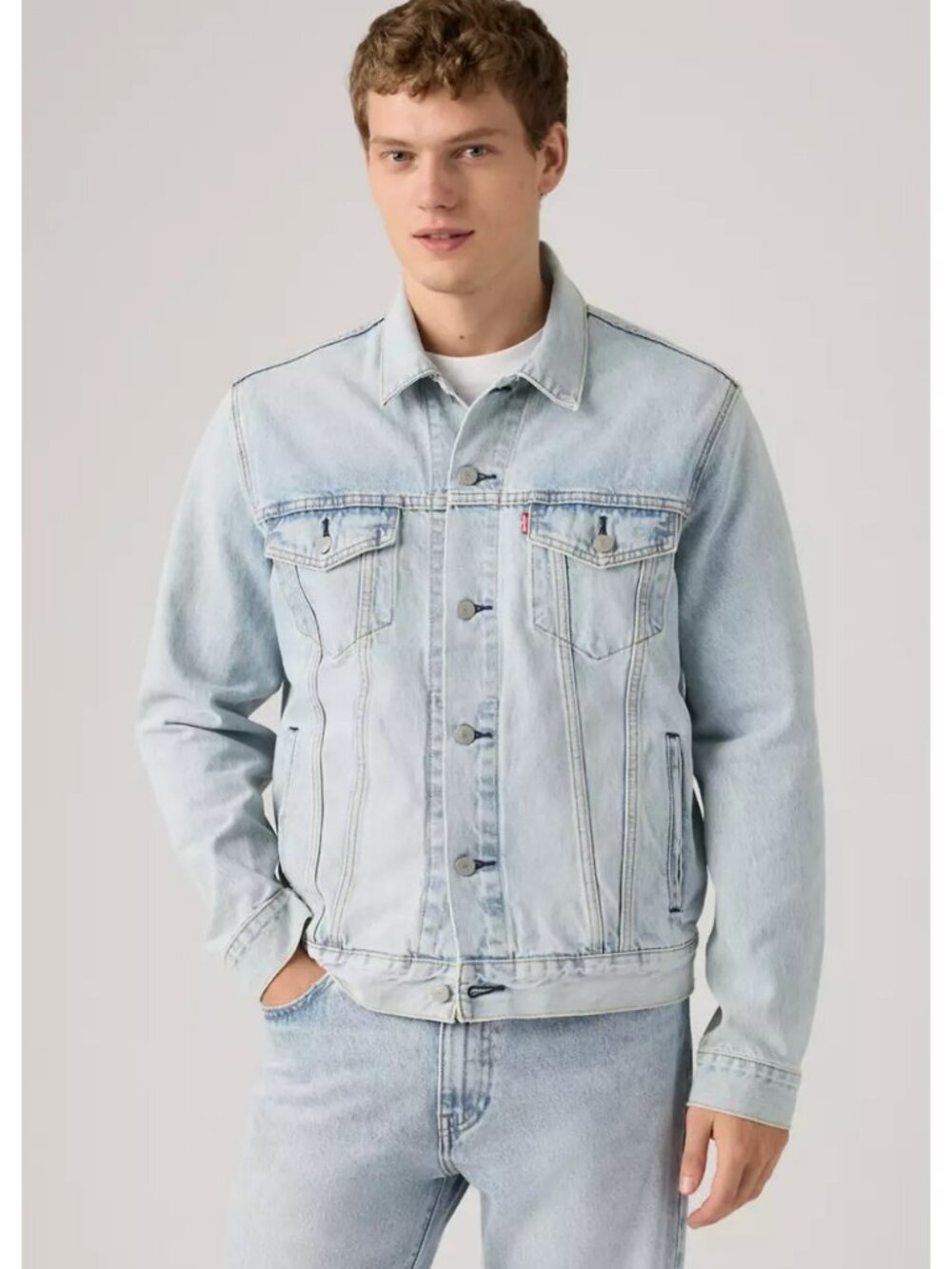 New Levi's Premium XL Type III Standard Trucker Jacket Into The Light Wash